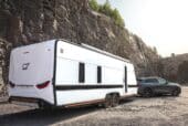 Nieuws caravans 2024_Polar Blackline